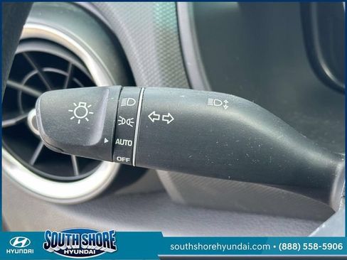Certified 2023 Hyundai Kona SEL AWD/4WD image 26