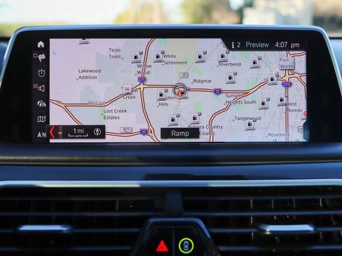 Used 2019 BMW 740i w/ Executive Package image 32