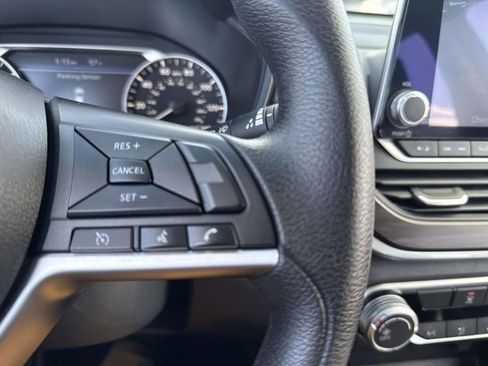 Used 2023 Nissan Altima 2.5 SV image 28