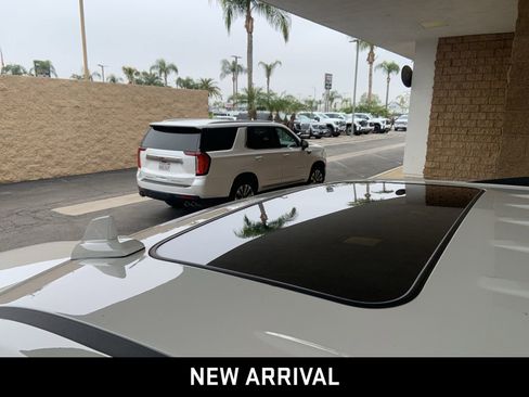 Used 2016 GMC Yukon Denali w/ Open Road Package image 6