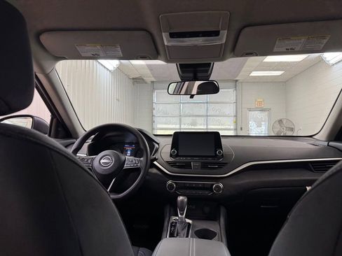 New 2025 Nissan Altima 2.5 S FWD image 18