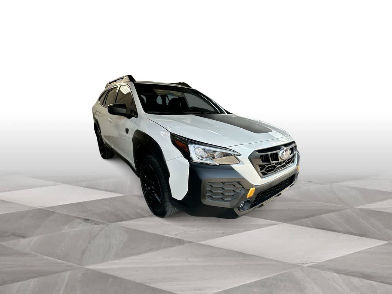Used 2025 Subaru Outback Wilderness AWD/4WD image 2