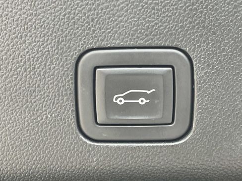 Used 2024 Cadillac Escalade ESV Premium Luxury w/ Performance Package image 11