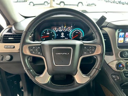 Used 2019 GMC Yukon XL Denali w/ Denali Ultimate Package RWD image 15