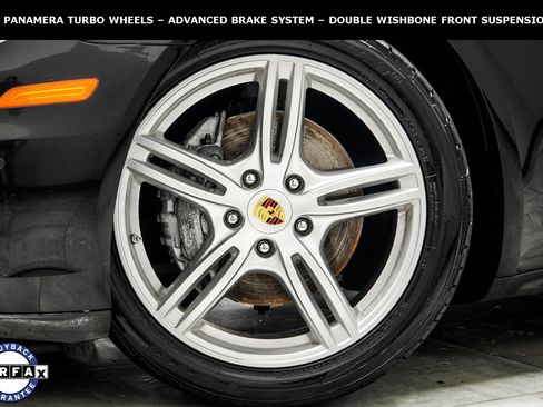 Used 2018 Porsche Panamera image 3