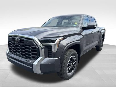 New 2026 Toyota Tundra SR5 w/ TRD Off-Road Package