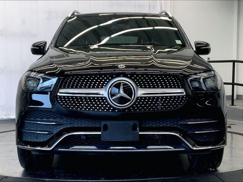 Used 2021 Mercedes-Benz GLE 450 4MATIC image 2