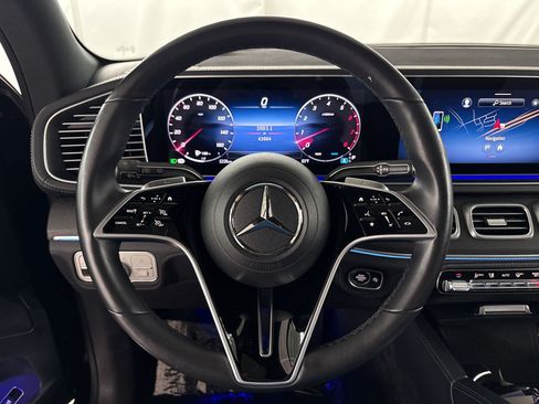 Certified 2024 Mercedes-Benz GLE 450 4MATIC image 11