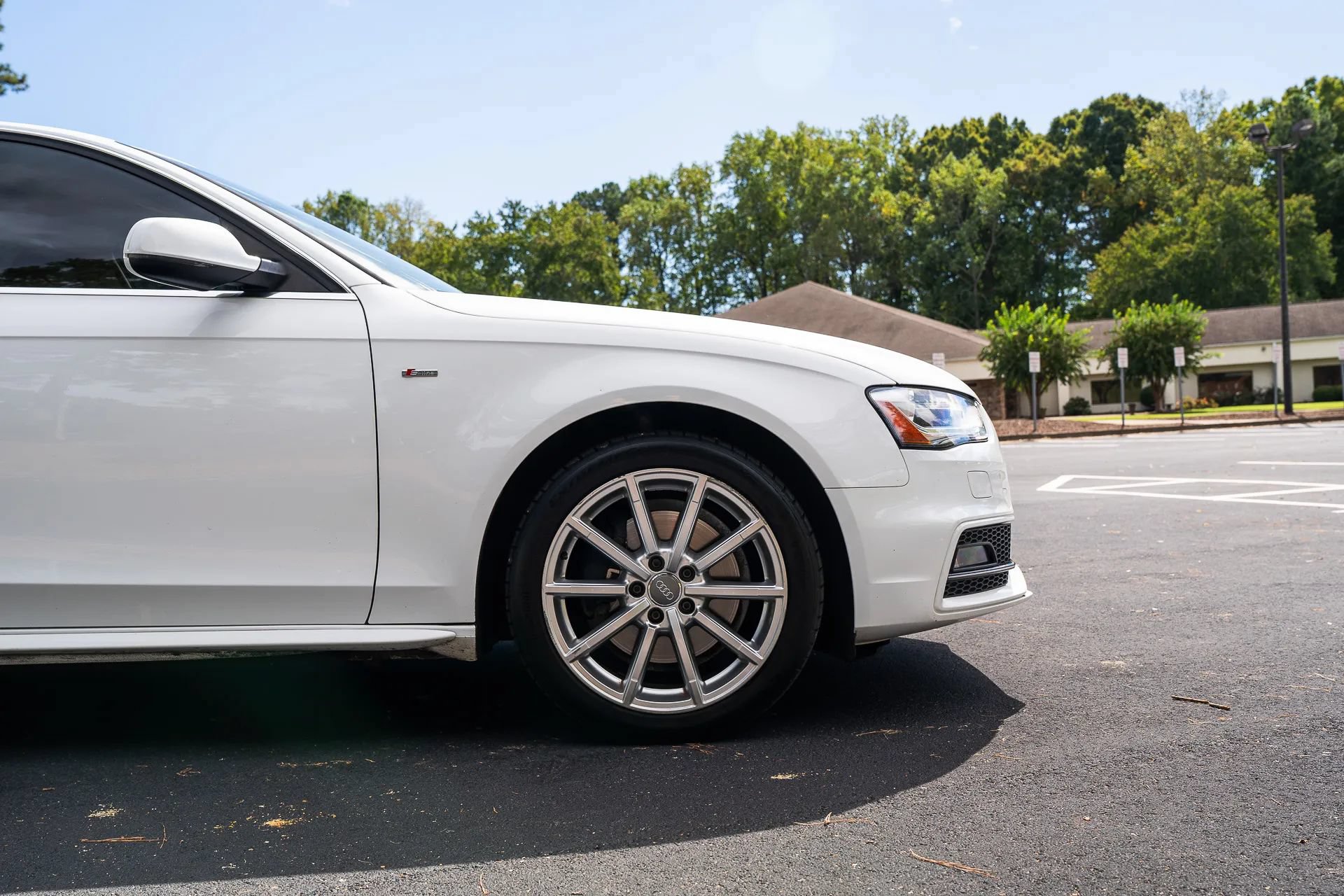 Used 2016 Audi A4 2.0T Premium Plus w/ Premium Plus Package AWD/4WD image 12