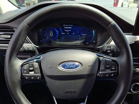 Certified 2022 Ford Escape SEL w/ Technology Package AWD/4WD image 20