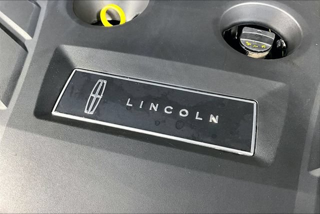 Used 2019 Lincoln MKC Reserve w/ MKC Climate Package FWD image 32