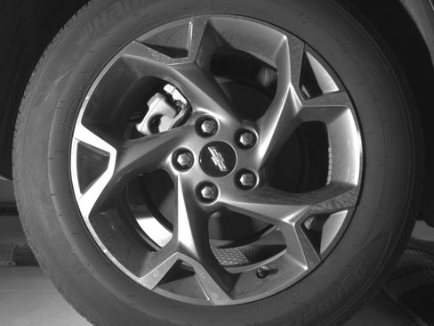 Used 2025 Chevrolet Trax LT w/ LT Convenience Package FWD image 15