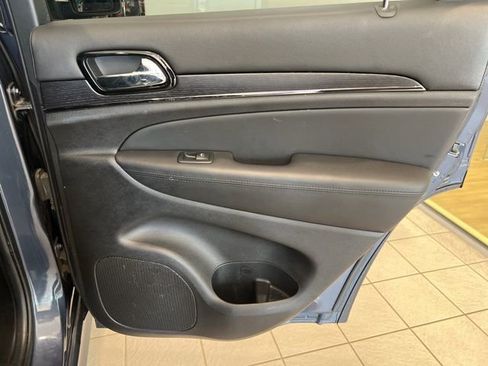 Used 2021 Jeep Grand Cherokee High Altitude AWD/4WD image 20