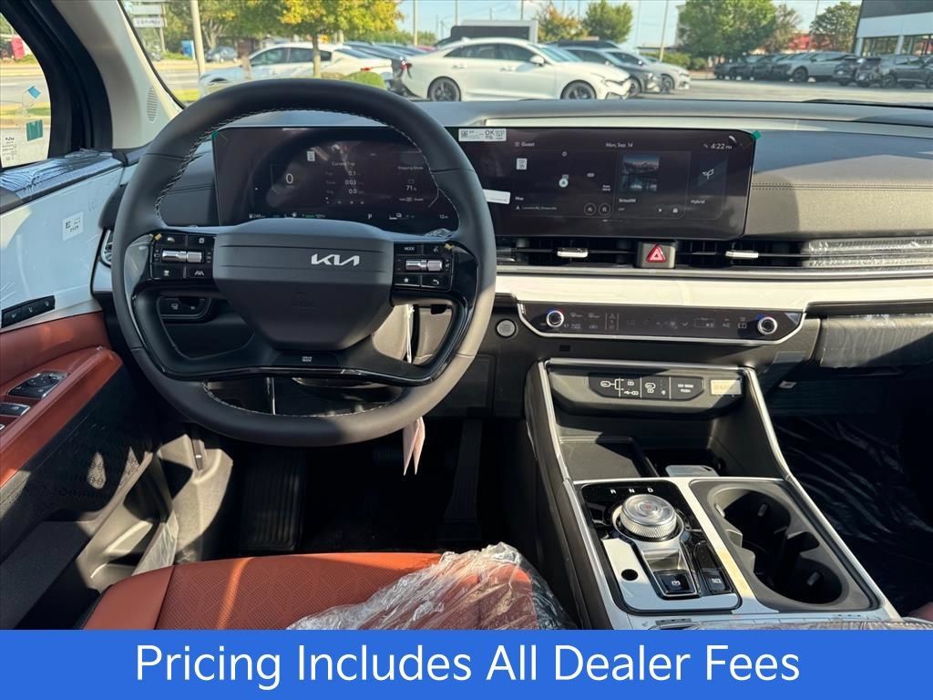 New 2027 Kia Carnival SX FWD image 11