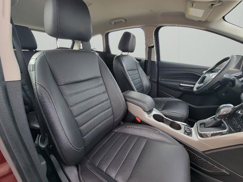 Used 2016 Ford C-MAX Energi SEL w/ Equipment Group 302A image 34