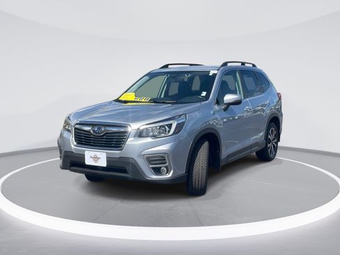 Used 2020 Subaru Forester Limited w/ Popular Package #3 AWD/4WD image 3