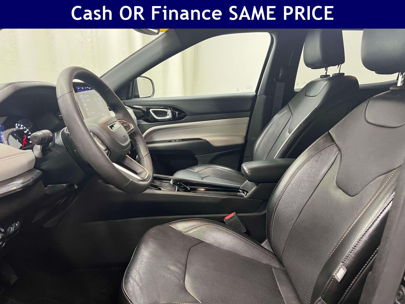 Certified 2023 Jeep Compass Limited AWD/4WD image 16
