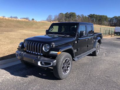 Certified 2022 Jeep Gladiator Overland w/ Popular Equipment Package
