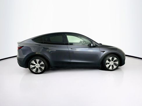 Used 2023 Tesla Model Y Long Range AWD/4WD image 10