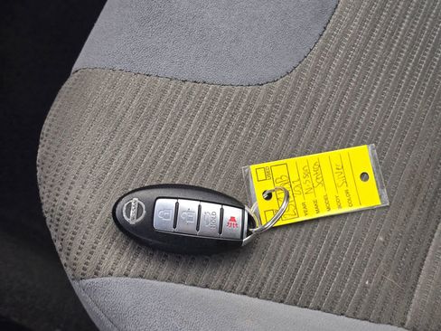 Used 2012 Nissan Sentra 2.0 SR w/ Special Edition Pkg image 31