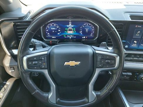 Used 2022 Chevrolet Silverado 1500 LTZ w/ LTZ Premium Package AWD/4WD image 38