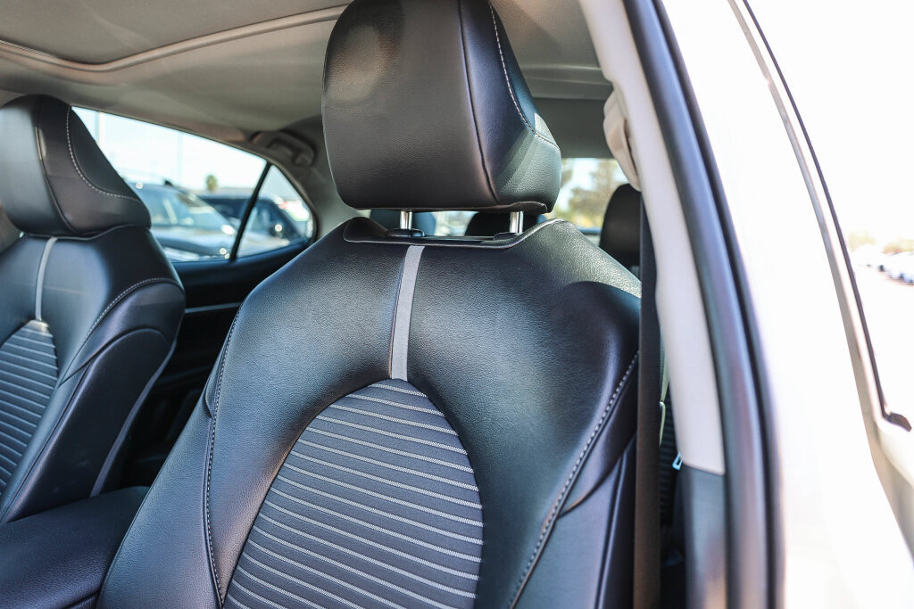 Certified 2024 Toyota Camry SE FWD image 15
