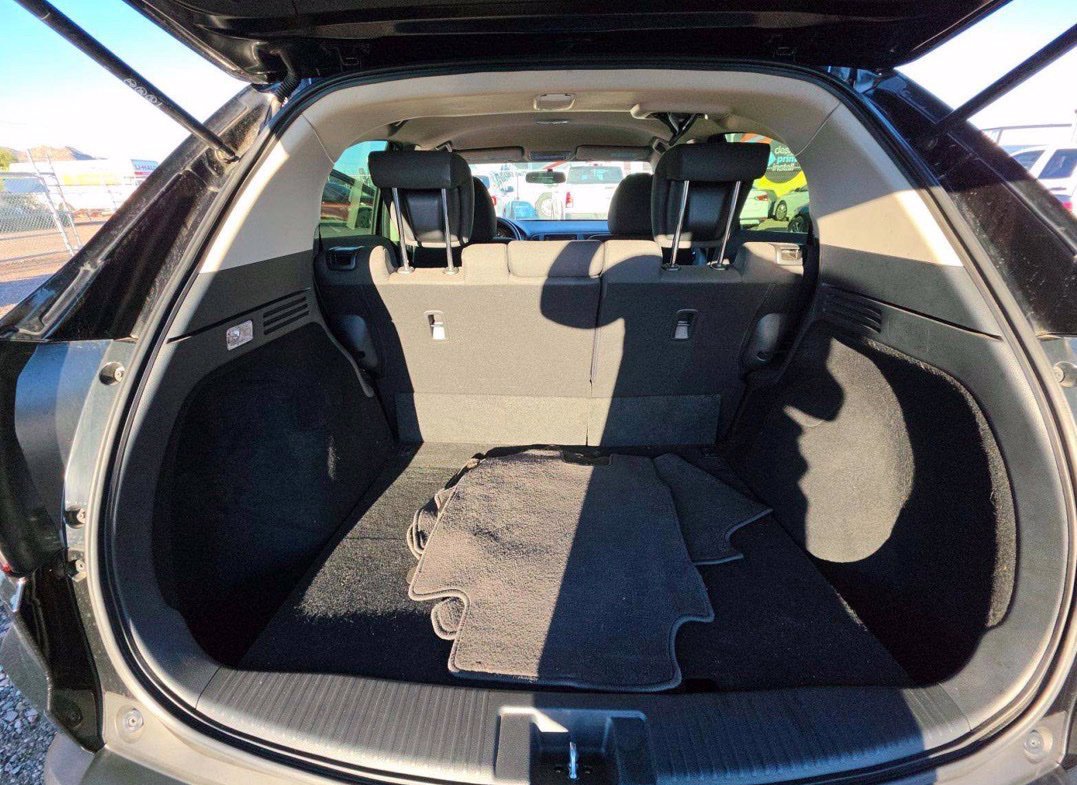 Used 2022 Honda HR-V LX image 8