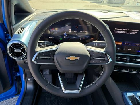 New 2026 Chevrolet Equinox EV LT image 22