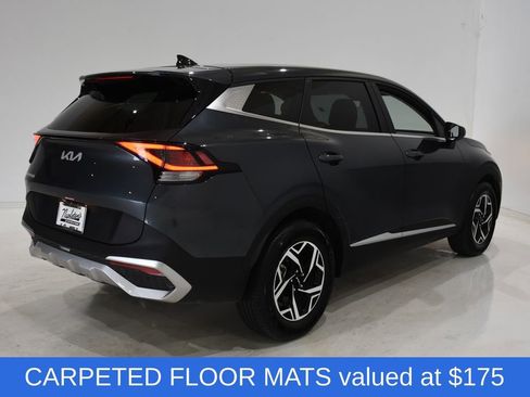 Used 2025 Kia Sportage LX image 5