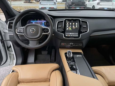 Used 2024 Volvo XC90 T8 Ultimate w/ Protection Package Premier image 5