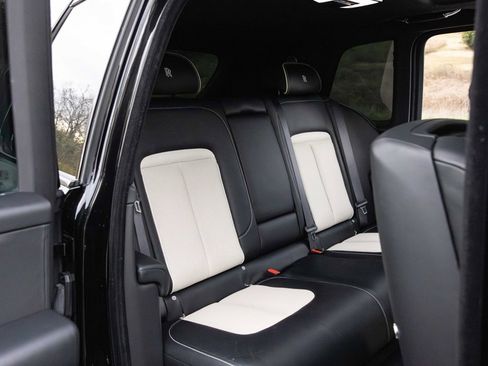 Certified 2019 Rolls-Royce Cullinan image 73
