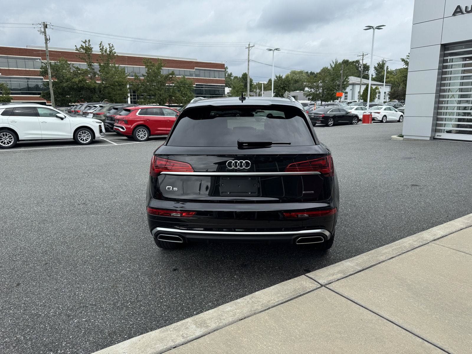 Certified 2024 Audi Q5 2.0T Prestige w/ Prestige Package AWD/4WD image 9