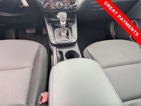 Used 2024 Kia Soul LX w/ Option Group 015 image 16