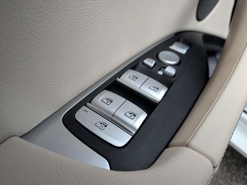 Certified 2024 BMW X3 M40i w/ Premium Package image 27