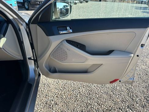 Used 2013 Kia Optima EX w/ Premium Pkg image 13
