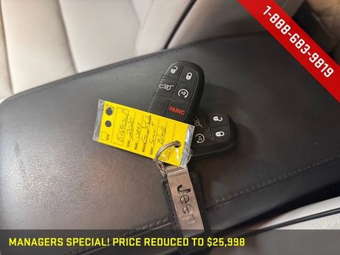 Used 2020 Jeep Grand Cherokee Summit image 28