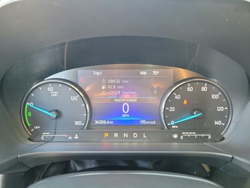 Used 2022 Ford Escape SE AWD/4WD image 24