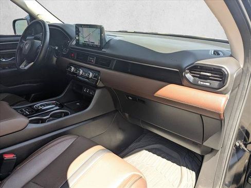 Used 2023 Honda Pilot Elite image 22