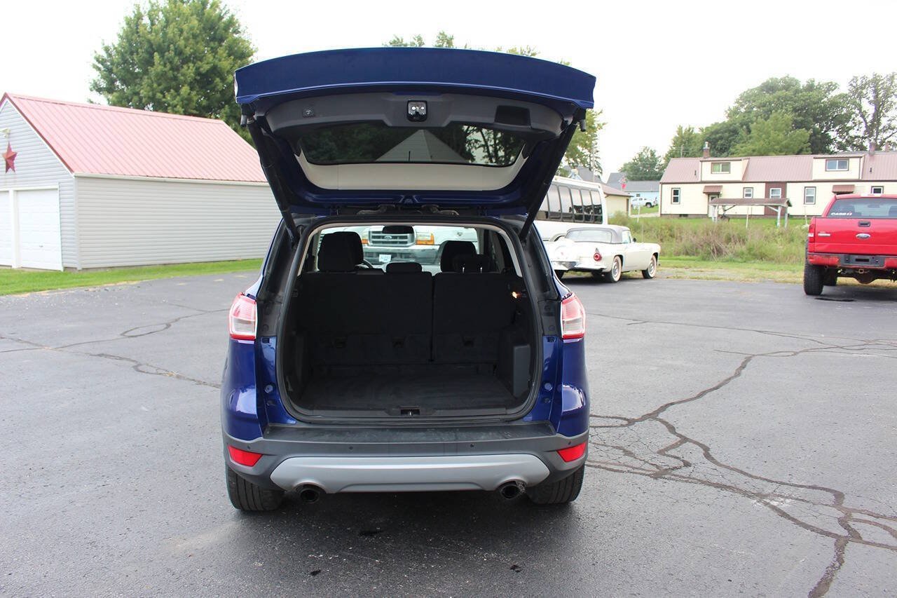 Used 2016 Ford Escape SE w/ Equipment Group 201A AWD/4WD image 7