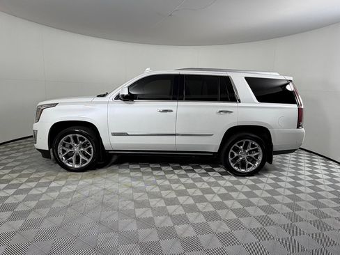 Used 2019 Cadillac Escalade Platinum AWD/4WD image 8