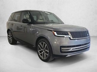 New 2026 Land Rover Range Rover SE video 3