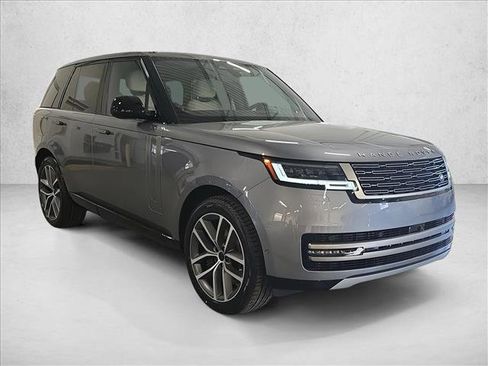 New 2026 Land Rover Range Rover SE image 3