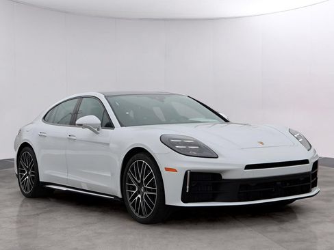 Certified 2026 Porsche Panamera 4 AWD/4WD image 11