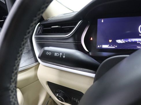 Used 2021 Jeep Grand Cherokee L Limited image 39