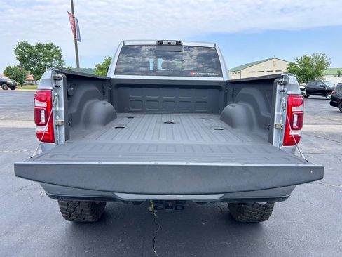 Used 2024 RAM 2500 Laramie w/ Sport Appearance Package AWD/4WD image 5