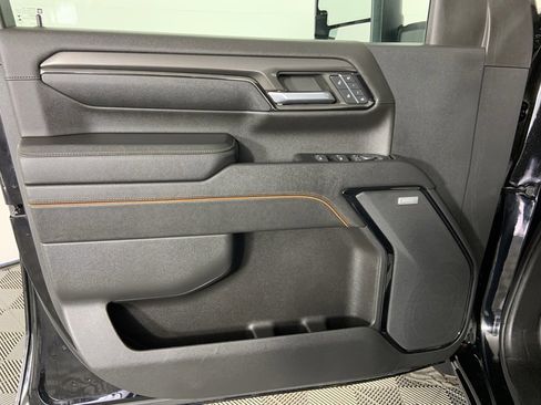 Used 2024 GMC Sierra 2500 AT4 w/ AT4 Premium Plus Package image 24