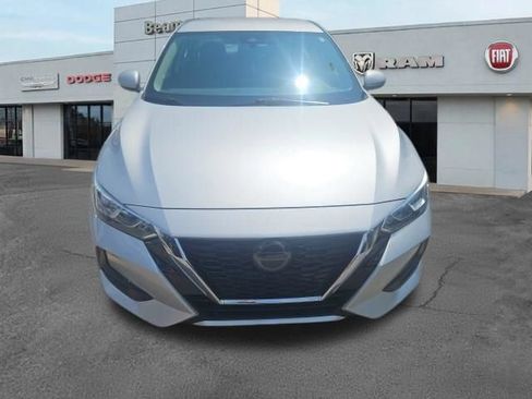 Used 2022 Nissan Sentra SV w/ All-Weather Package FWD image 5