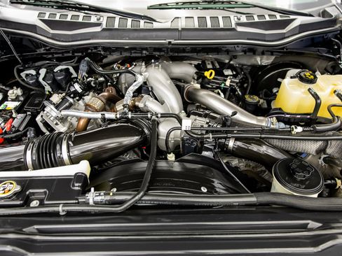 Used 2021 Ford F250 XLT w/ XLT Value Package image 26