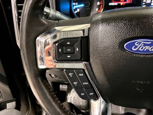 Used 2017 Ford F150 XLT w/ Equipment Group 302A Luxury image 18