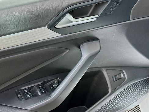 Used 2019 Volkswagen Jetta SE image 15